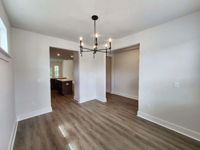 Building Photo - 499 Ml Pk Wy