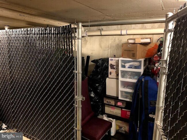 Building Photo - 1654 Euclid St NW