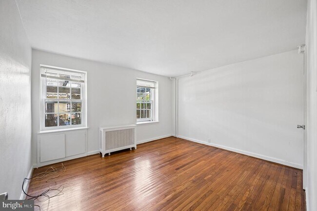 Building Photo - 184 E Willow Grove Ave