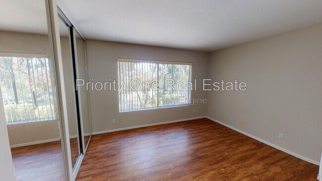 Building Photo - 669 Diamond Way