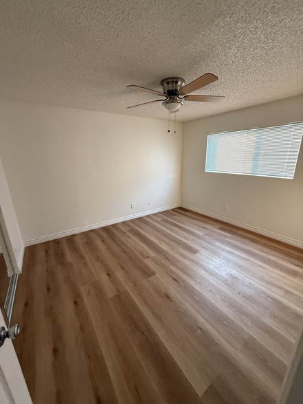 Bedroom 2 - 525 Jacmar Dr