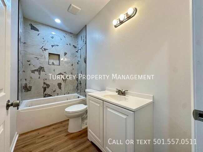 Building Photo - 1724 Parker St