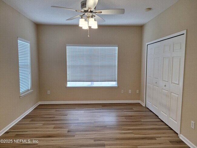 Building Photo - 7217 Deerfoot Cir