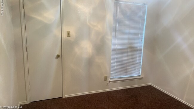 Building Photo - 3805 Braden Ln