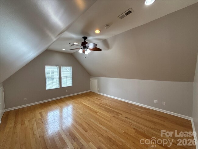 Building Photo - 432 McGinn Grove Dr
