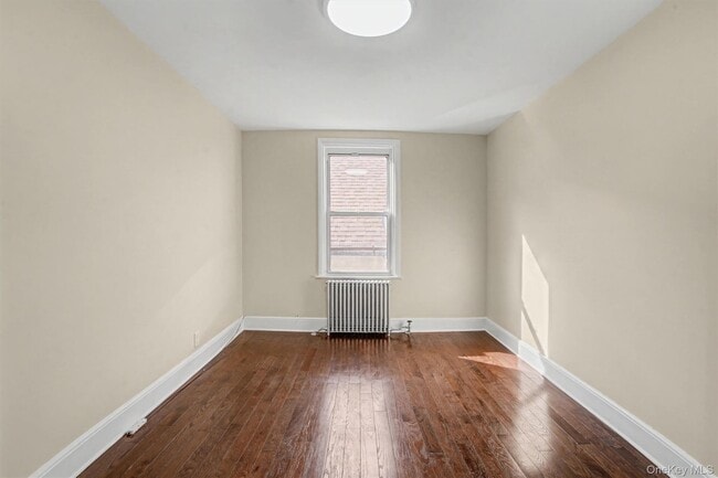 Building Photo - 156 Beech St