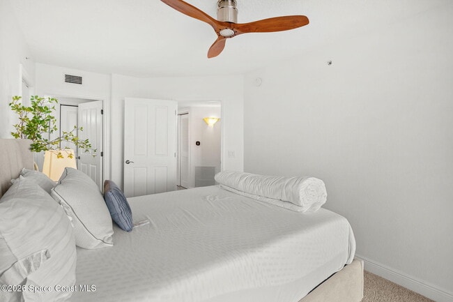 Building Photo - 1095 Jimmy Buffett Mem Hwy