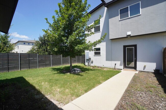 Building Photo - 5501 Charles Merle Dr.