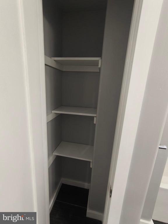 Building Photo - 1105 Mt Vernon St