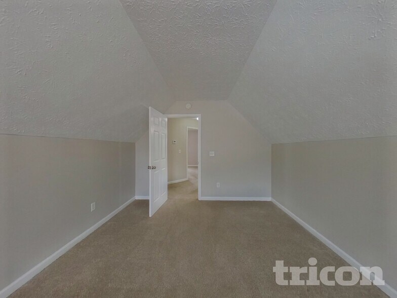 Building Photo - 1195 Misty Meadows Way