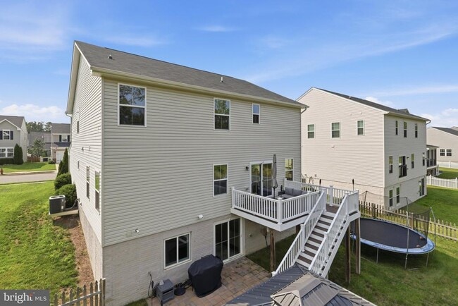 Building Photo - 9202 Wood Creek Cir