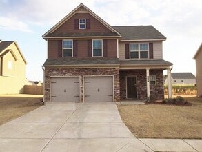 Building Photo - 272 Bandelier Cir
