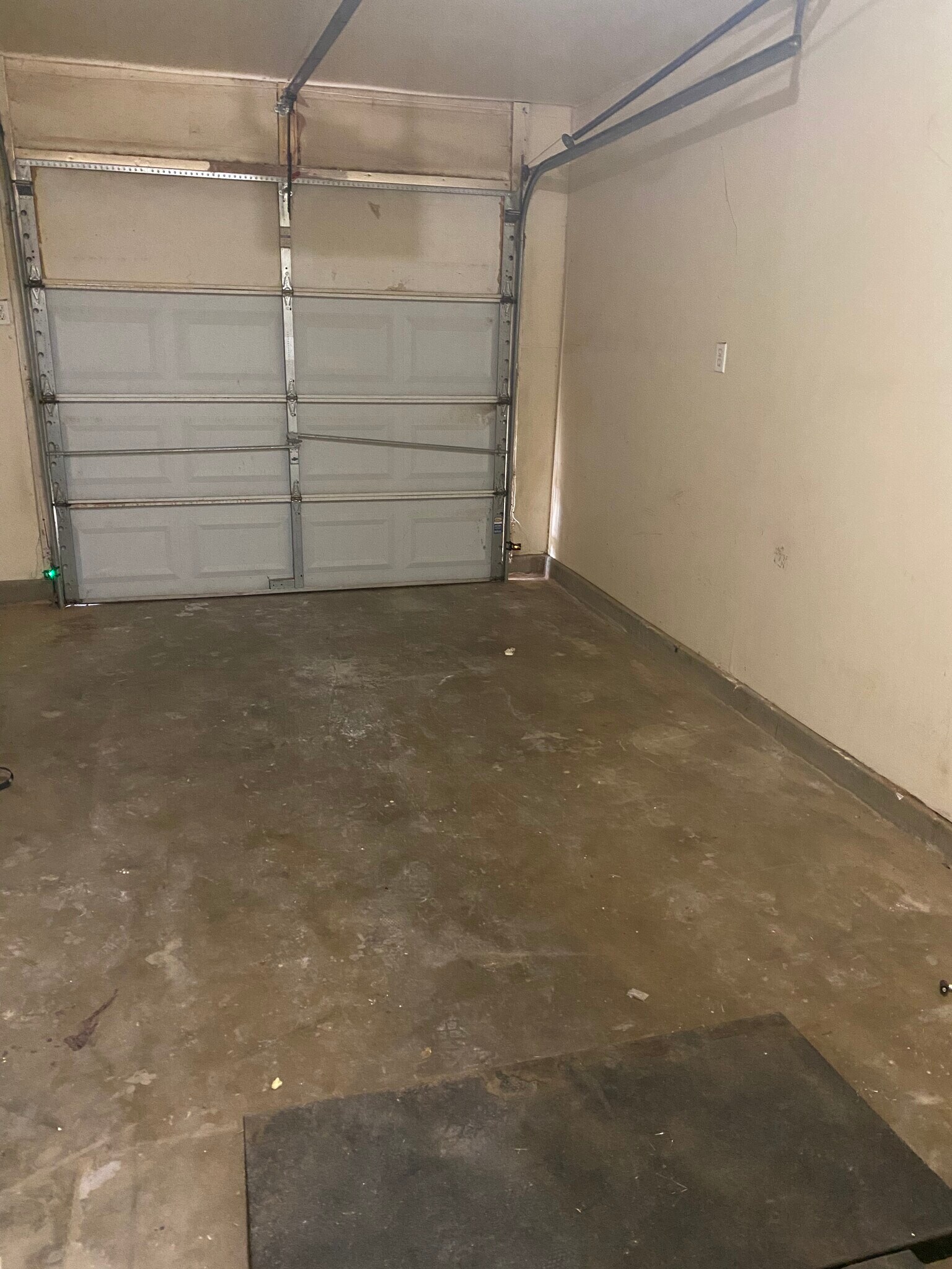 Building Photo - 1210 46th Pl