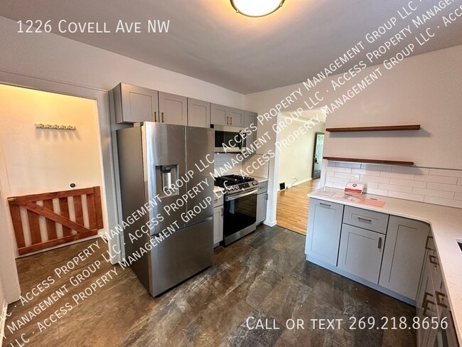 Building Photo - 1226 Covell Ave NW