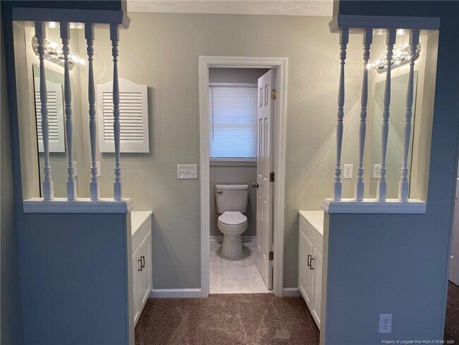 Building Photo - 7397 Beaver Run Dr