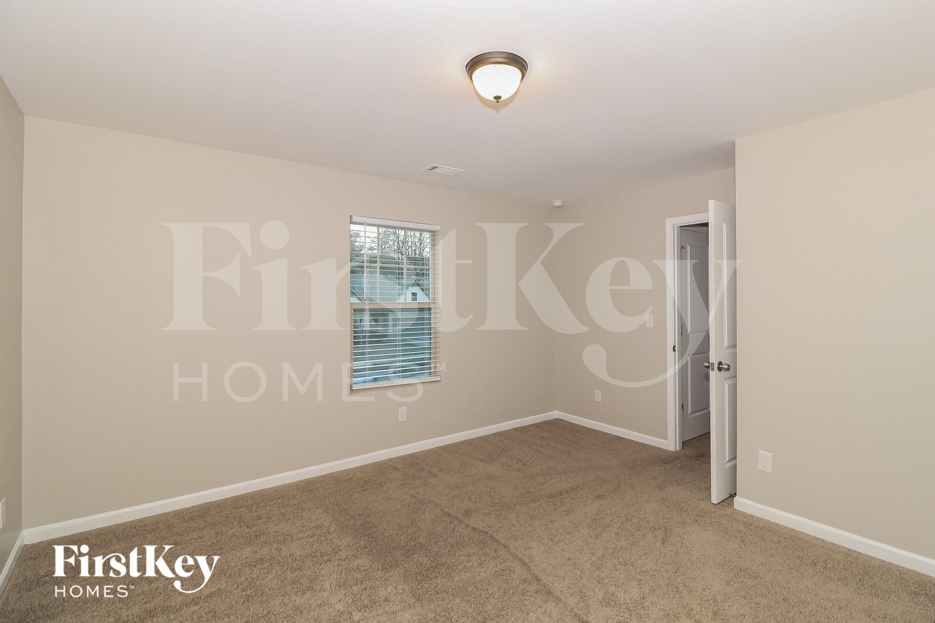 Building Photo - 1218 Dianne Dr