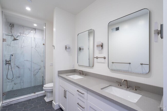 Building Photo - 3842 Horizon View Way