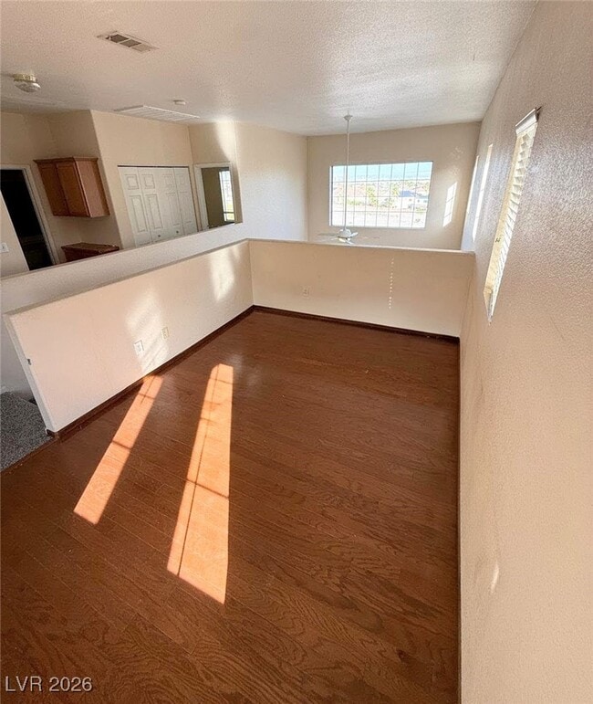 Building Photo - 664 Solitude Point Ave