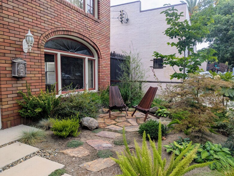 Flagstone Patio - 2727 T St