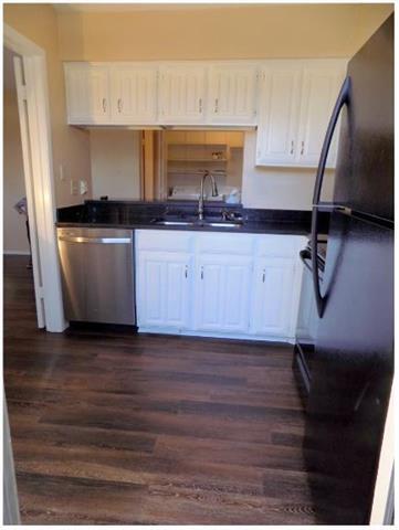 Building Photo - 14800 Enterprise Dr