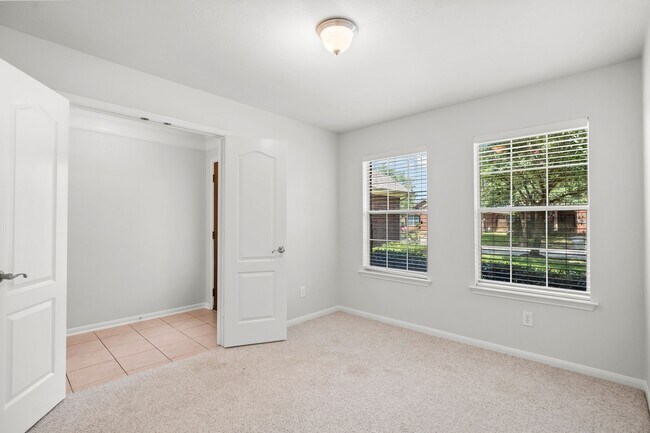 Building Photo - 30235 Emerson Creek Dr