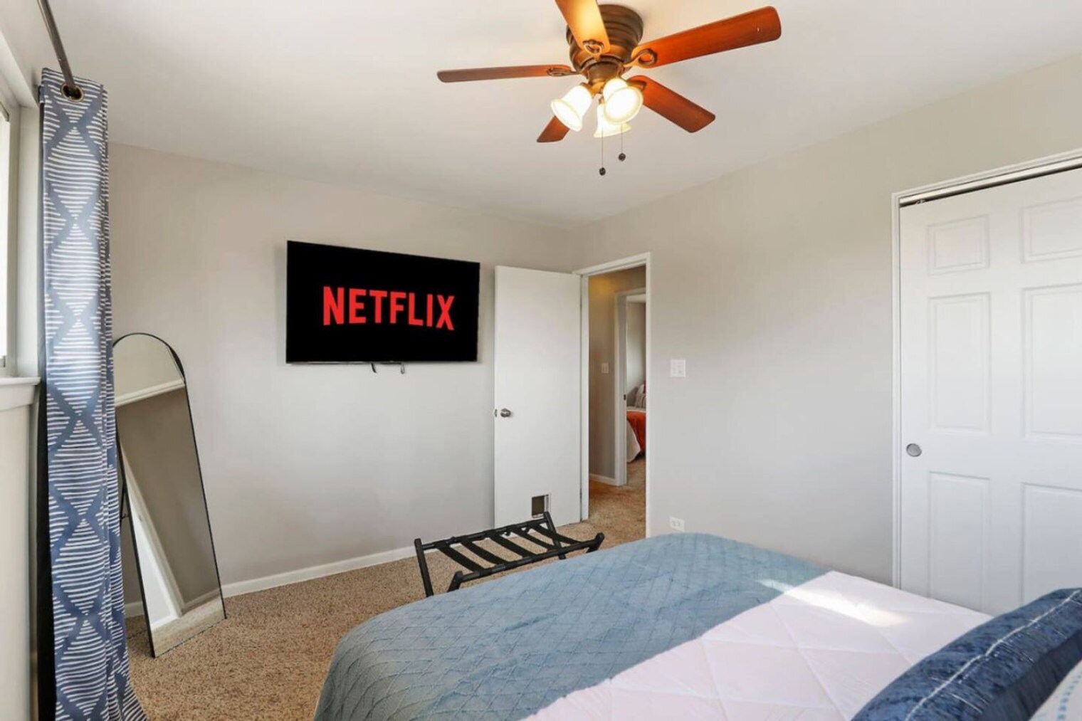 Building Photo - 207 N Beverly St