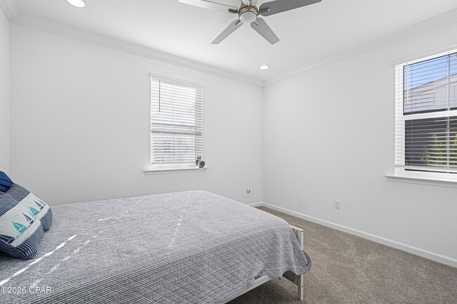 Building Photo - 8746 Sand dollar Dr