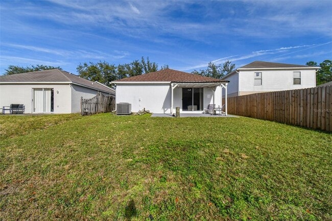 Building Photo - 30626 Birdhouse Dr