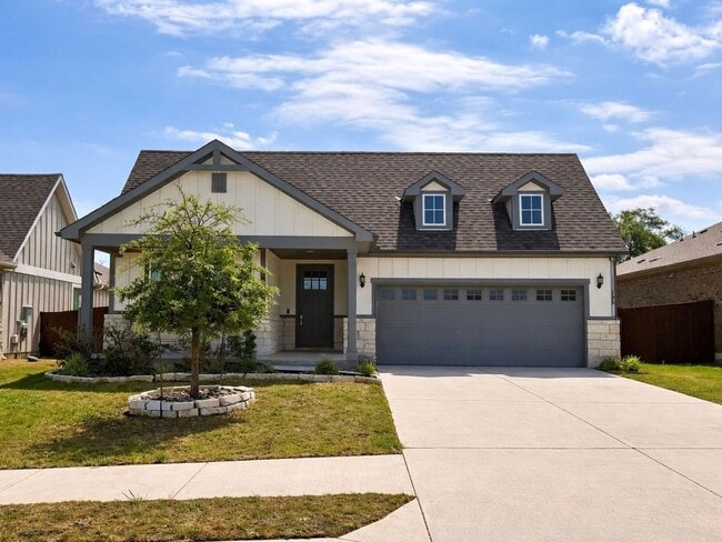 Building Photo - 125 Slenderleaf Dr