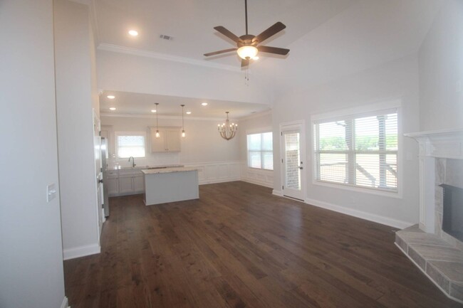 Building Photo - For Lease - 3 Beds, 2.5 Baths, 2300 sqft h...