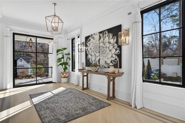 Building Photo - 1812 Wellbourne Dr NE