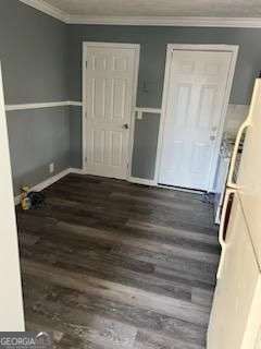 Building Photo - 447 High Moon Dr