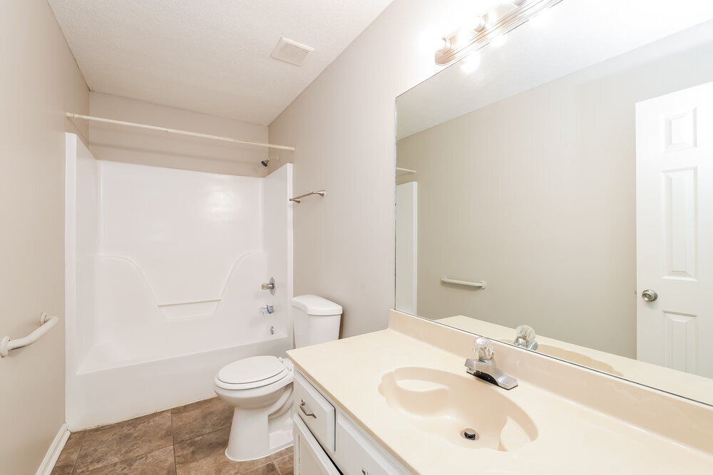 Building Photo - 3910 Pecanville Cove