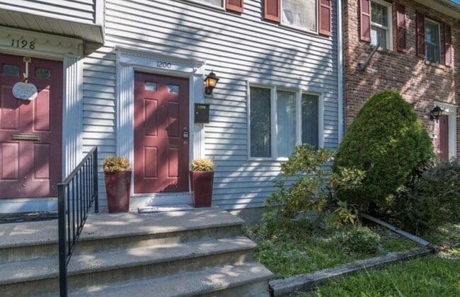 Building Photo - 1200 Worcester St