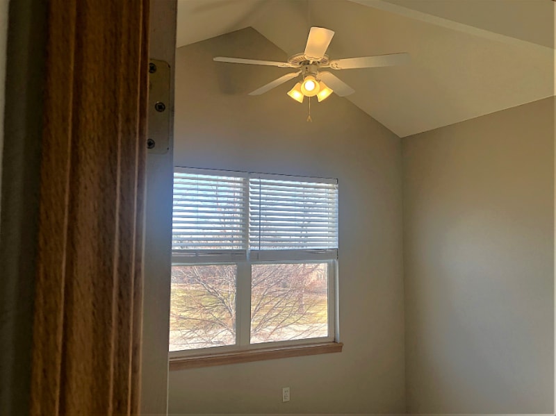 Building Photo - 4245 Boardwalk Dr