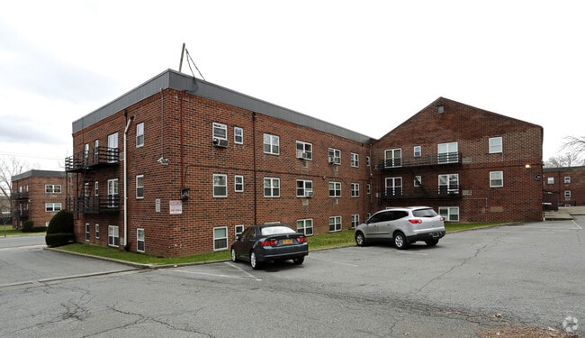 Building Photo - Trantor Place Apartments