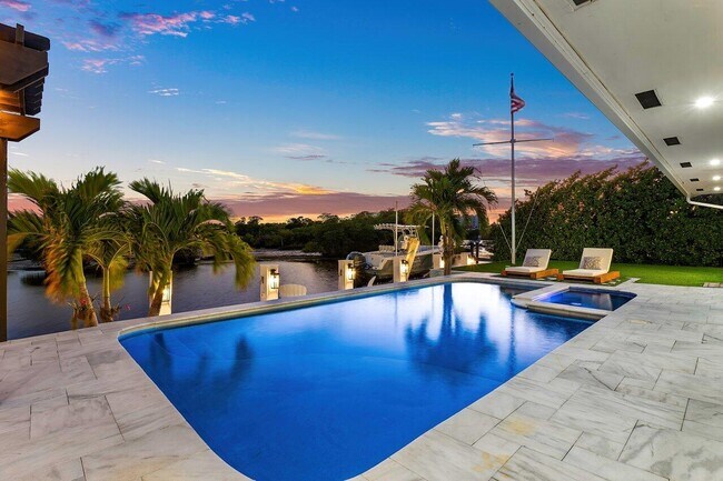 Building Photo - 5 Inlet Cay Dr