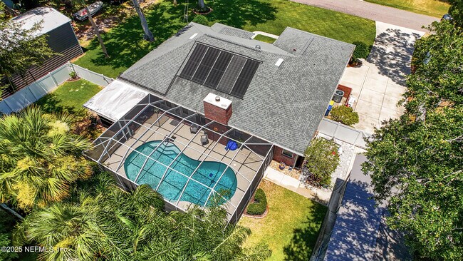 Building Photo - 6656 Rivercrest Dr