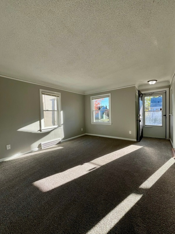 Building Photo - 2112 Euclid St