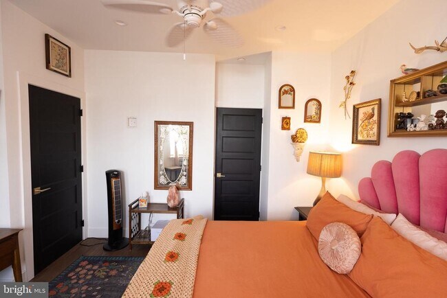 Building Photo - 1010 S Paxon St