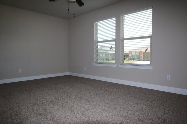 Building Photo - 1309-1313 White Sand Dr.