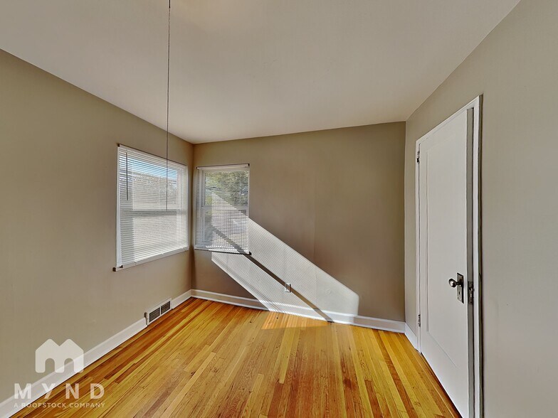 Building Photo - 675 Brookside Dr