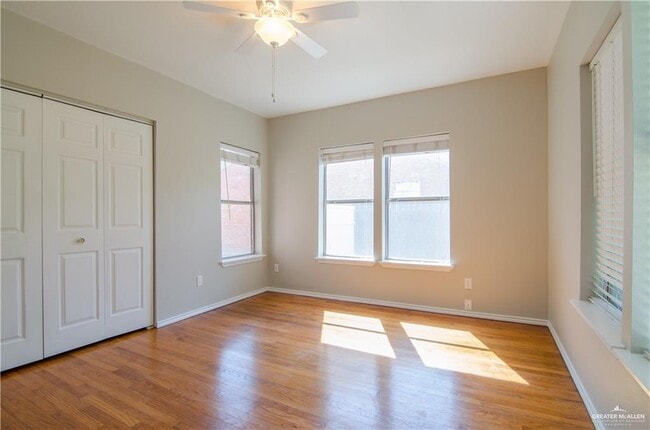 Building Photo - 1117 N 15th St