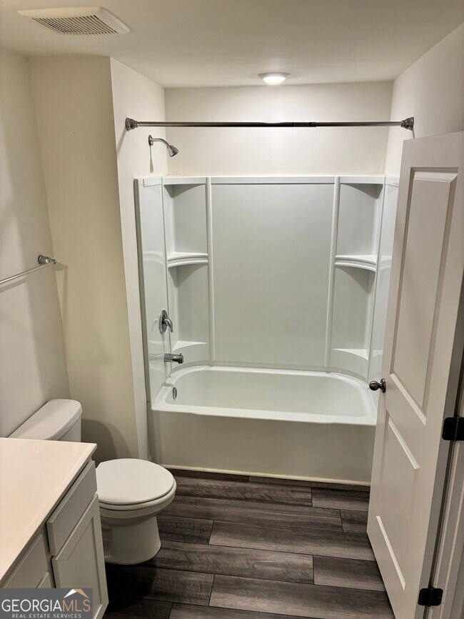 Building Photo - 1026 Paddington Dr