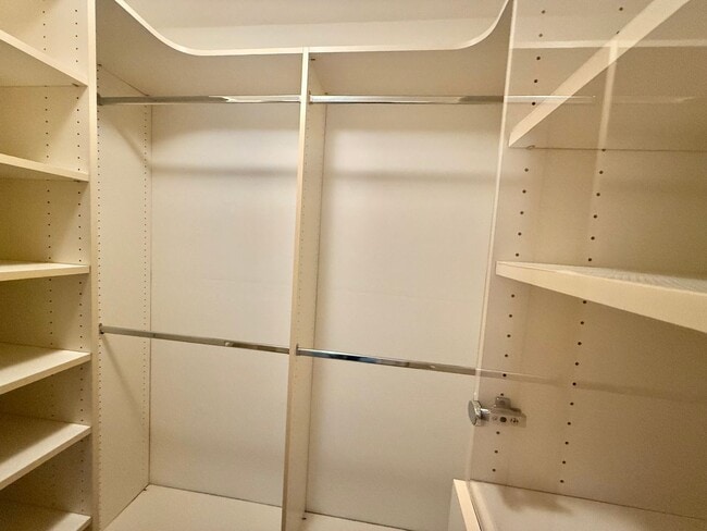 Building Photo - SAN CARLOS - Newly Remodeled 1 Bedroom Con...