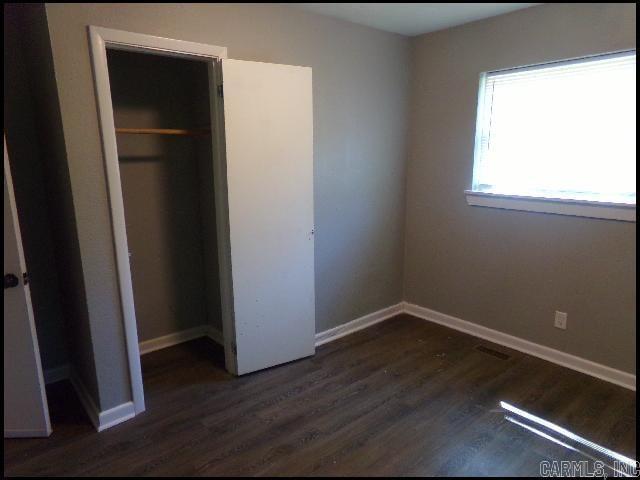 Building Photo - 7410 Valley Dr