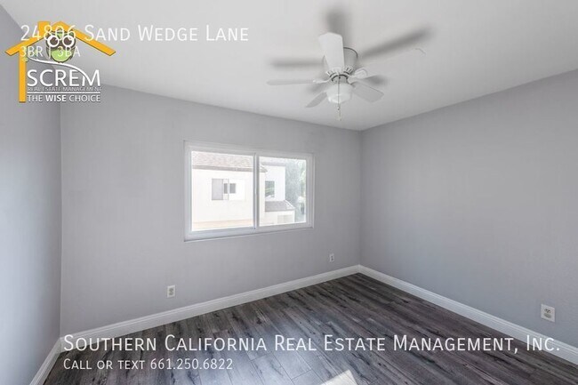 Building Photo - Three bedroom Townhome at Valencia Fairways