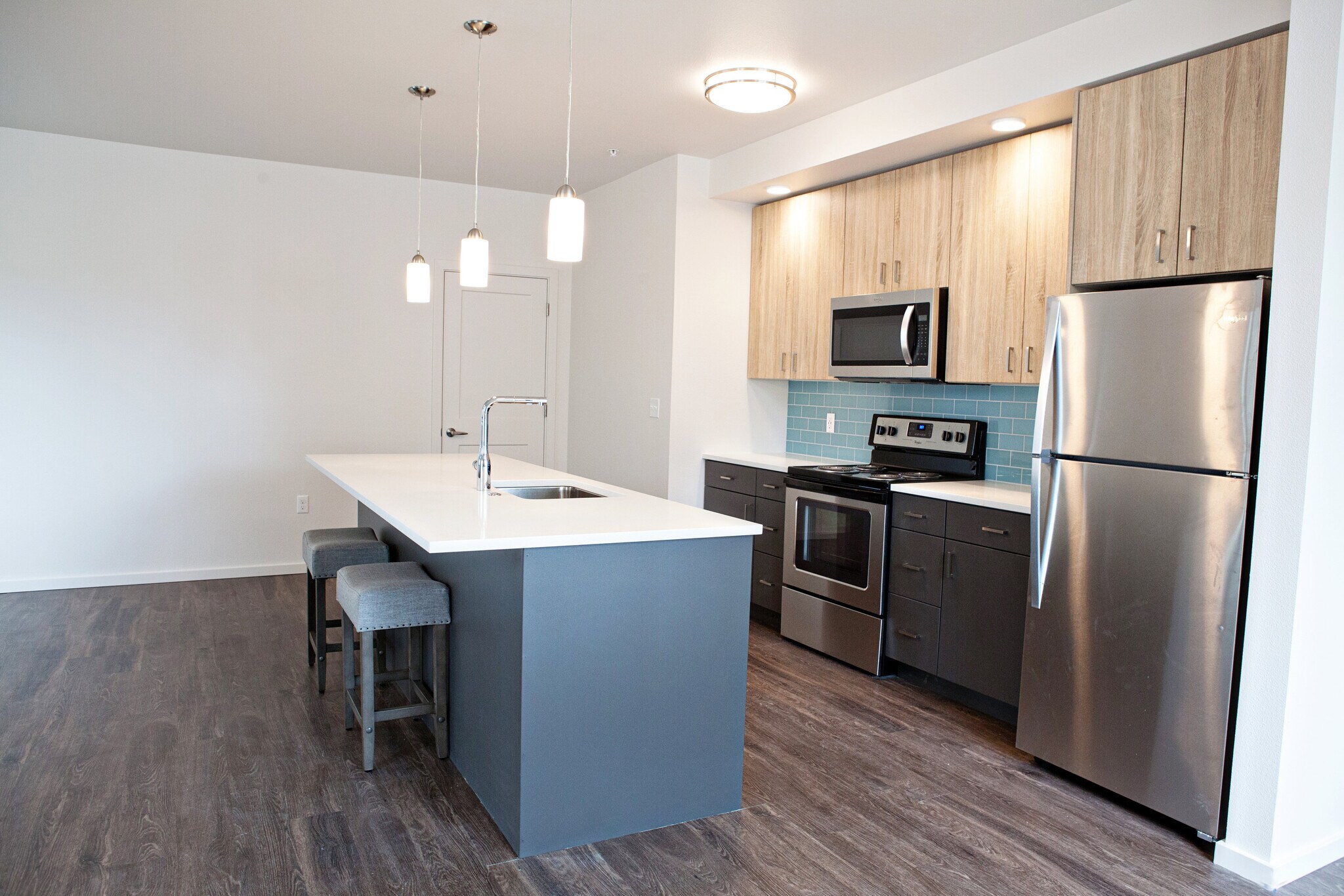 Country Crossroads 955 W 17th Pl Junction City OR 97448 Apartment Finder