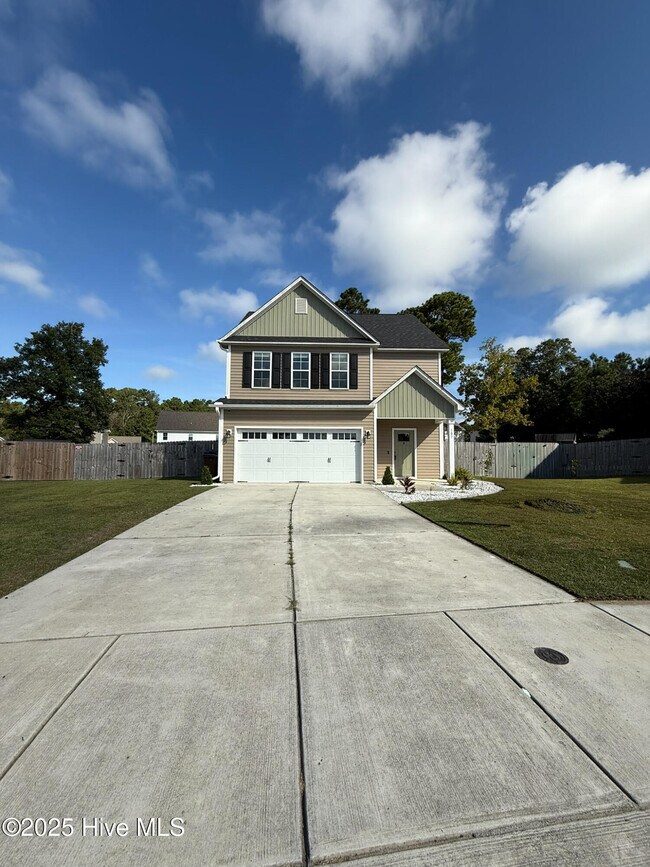 Building Photo - 107 Shagbark Ct