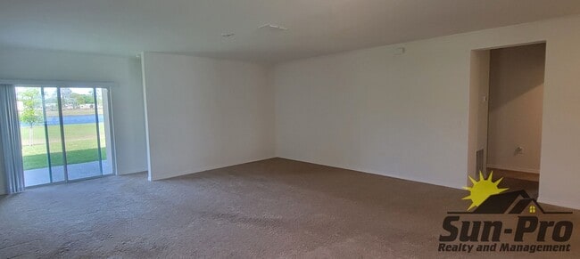 Building Photo - 2007 Glenbrooke Rd.